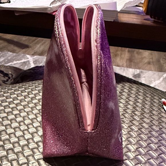 Paco Rabanne Shimmering Pink Pouch - Picture 6 of 6